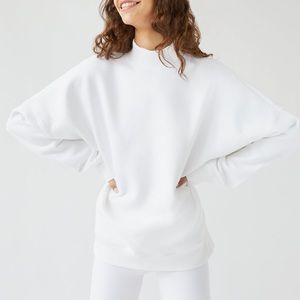 Aritzia TNA Boyfriend Mock White Sweatshirt